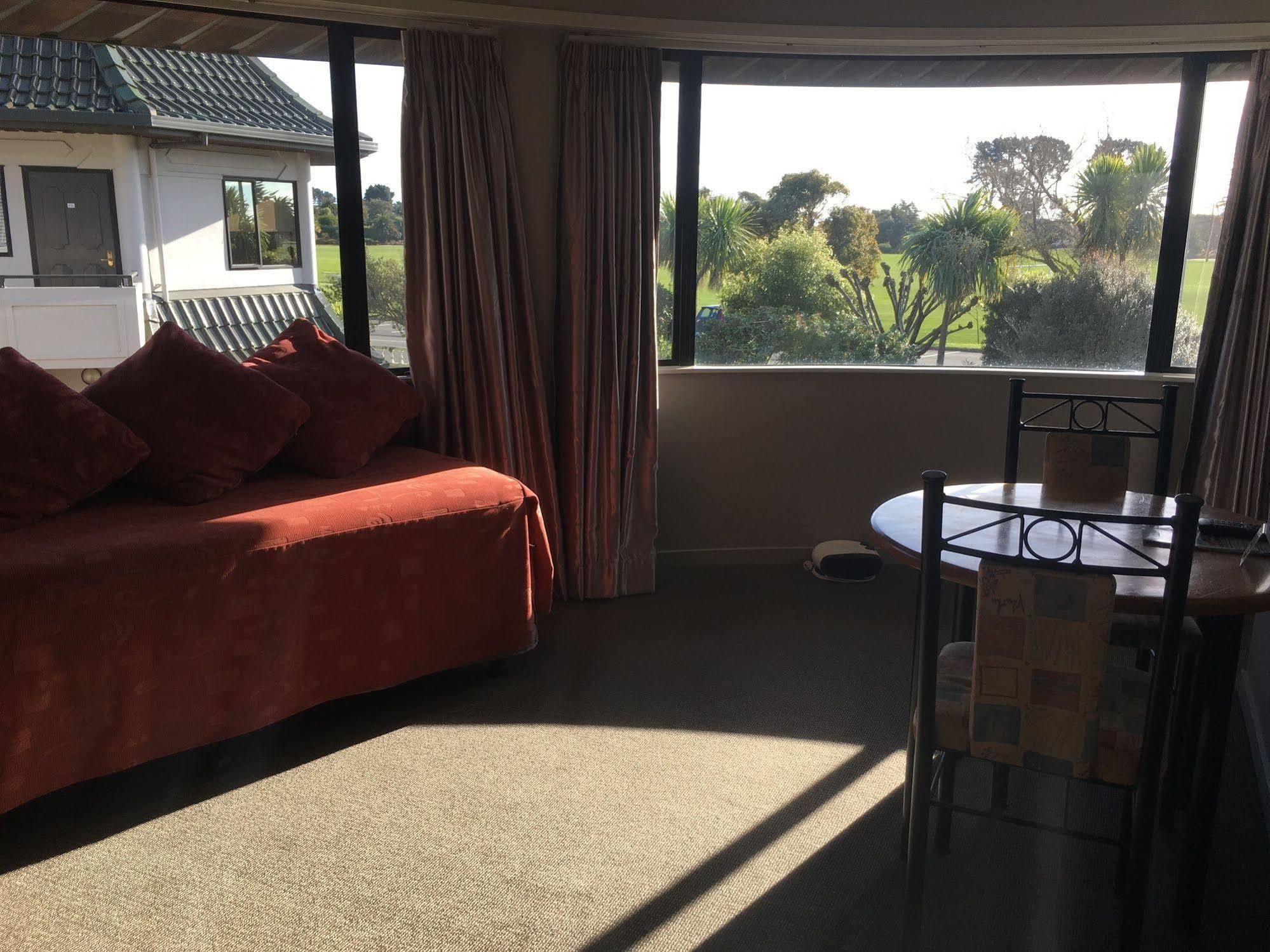 נלסון Aloha Lodge Beachside Accommodation מראה חיצוני תמונה
